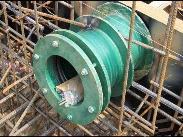 我公司為南陽管莊北控水務有限公司實地考察定制防水套管